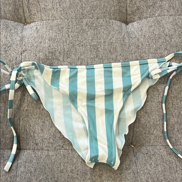 Bikini village bikini - Picture 1 of 4